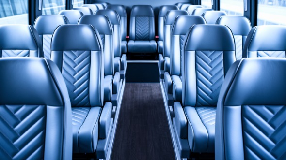 cedar-rapids wine tour pub crawl bus rentals